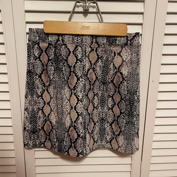 Peach Love California Skirt - Picture 5 of 5